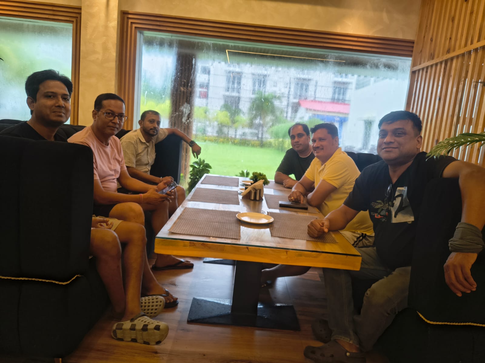 BITWA members together at the welcome breakfast during the Tajpur Meet 2026